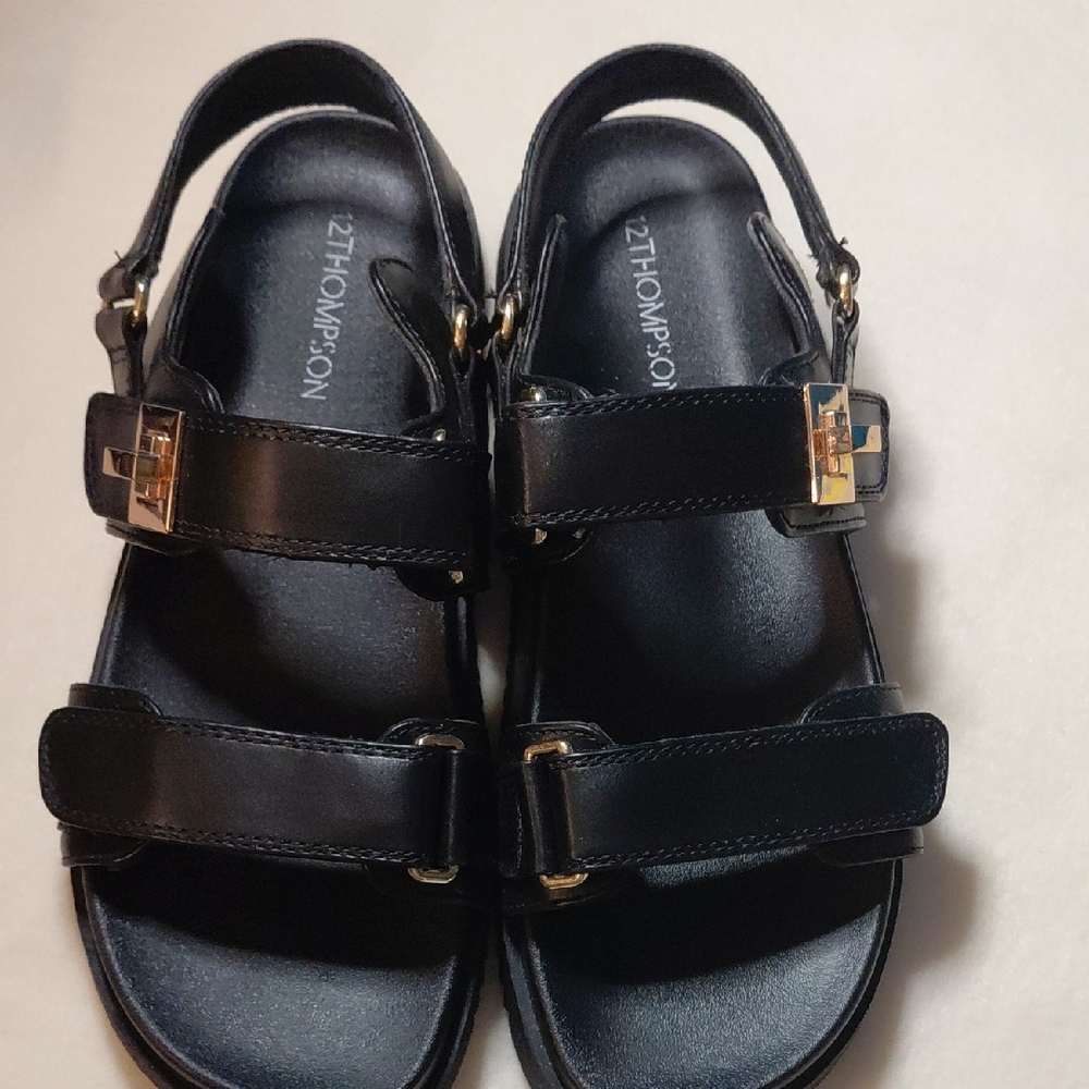 NWOT 12Thompson Women's Black Sandals with Gold Accents. Size 8.5